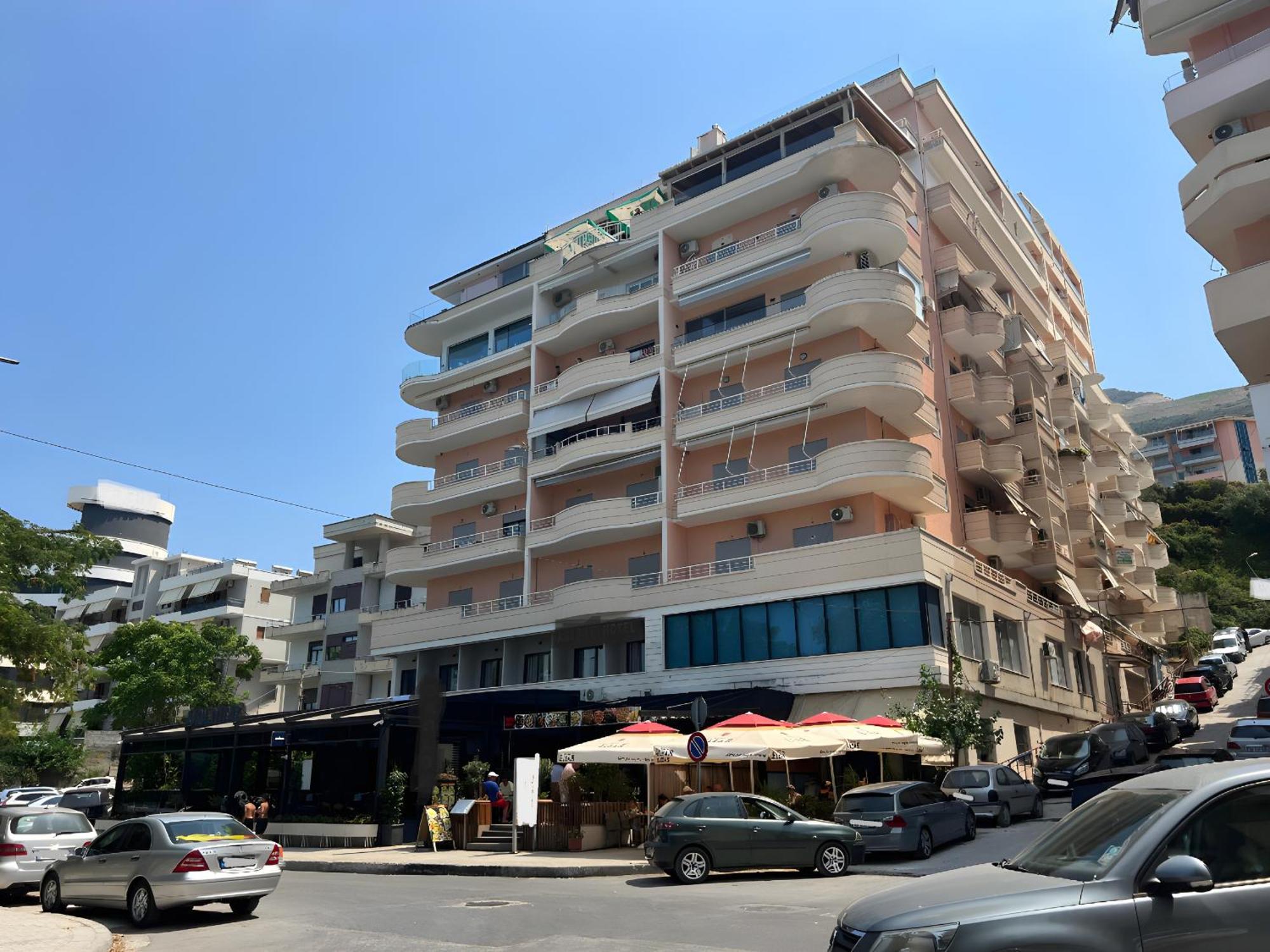 Deluxe Apartment Vlorë Extérieur photo